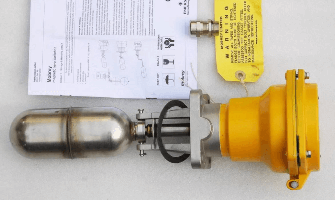 Поплавковый уровневый выключатель MOBREY SLOUGH UK S36DA F84